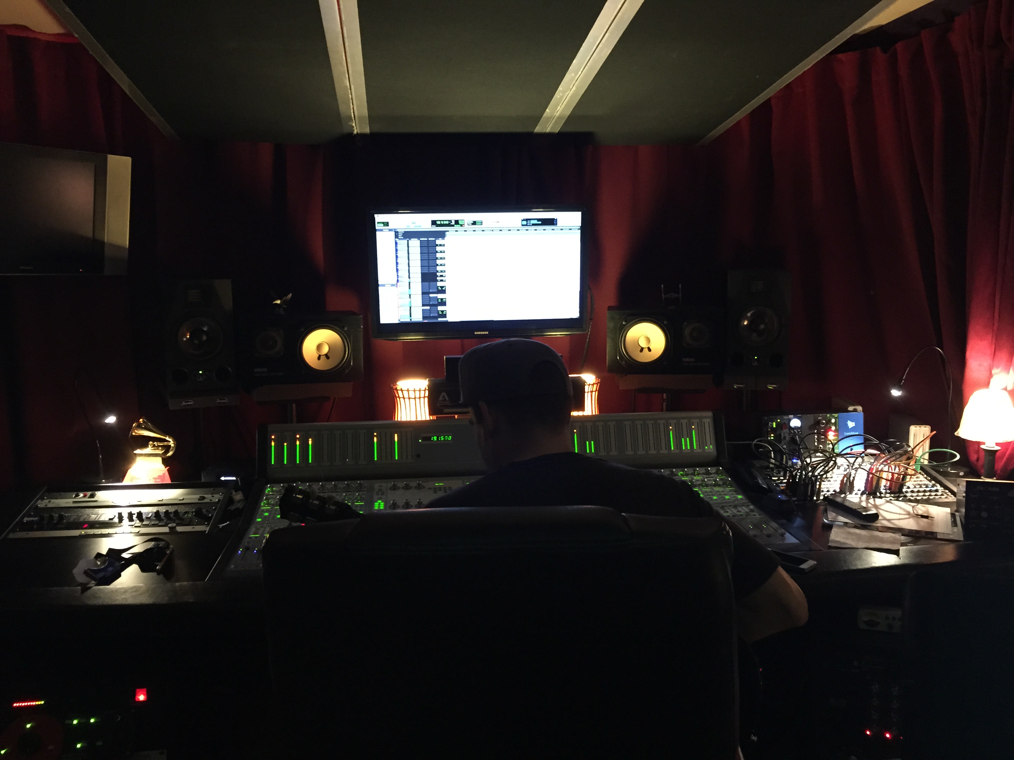Annunziato Music